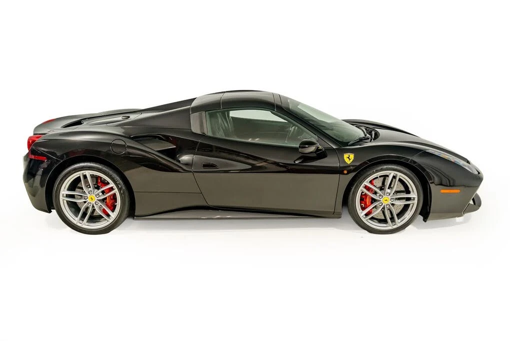 2018 Ferrari 488 Spider - Image 10 of 31
