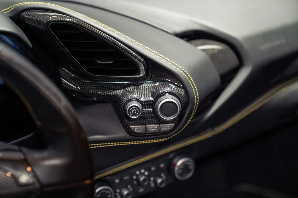 2018 Ferrari 488 Spider - Image 28 of 31