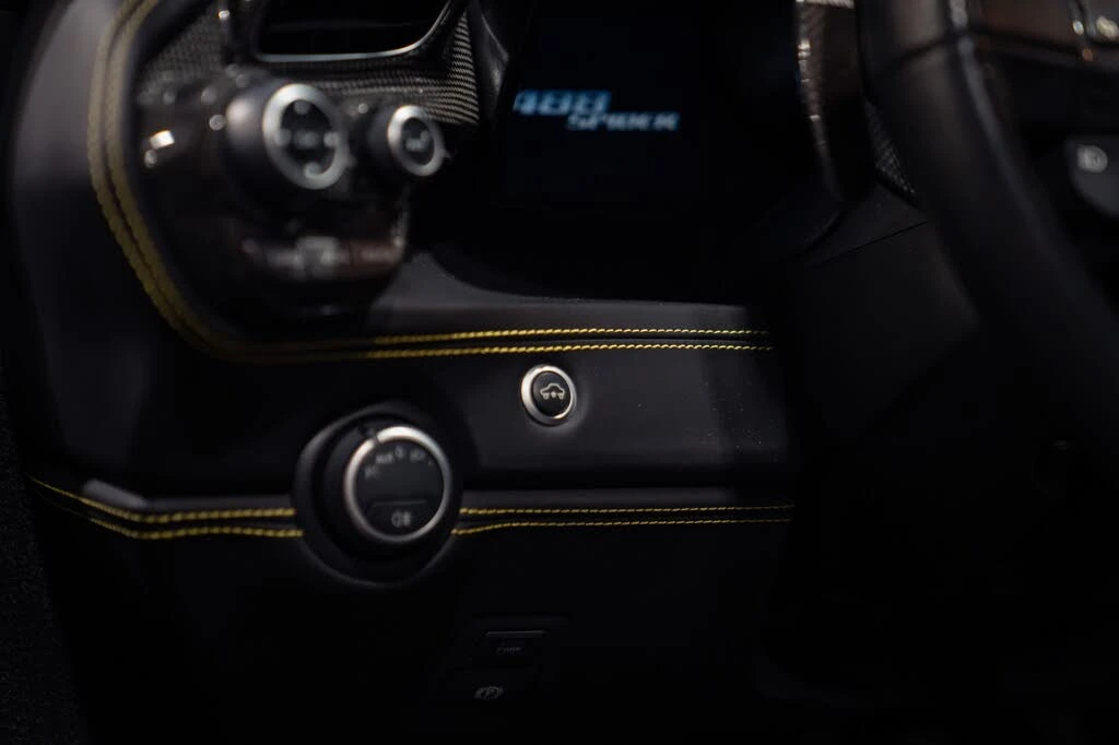 2018 Ferrari 488 Spider - Image 30 of 31