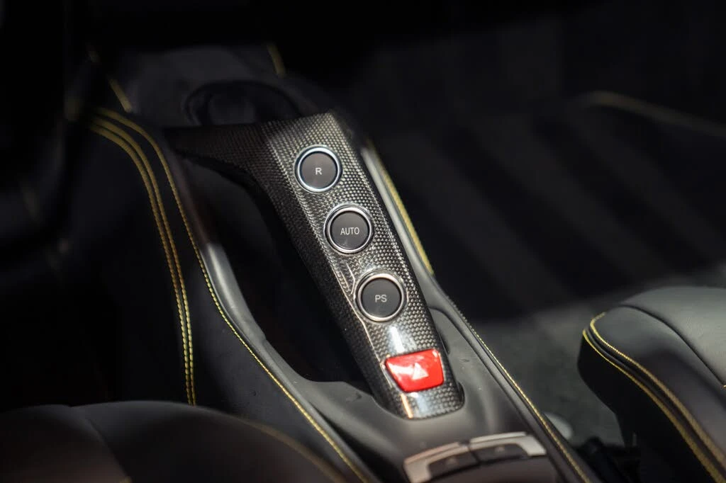 2018 Ferrari 488 Spider - Image 29 of 31