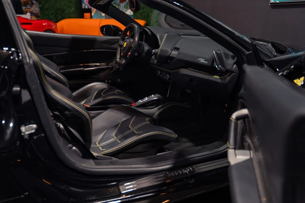 2018 Ferrari 488 Spider - Image 15 of 31