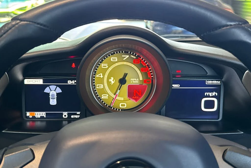 2018 Ferrari 488 Spider - Image 30 of 31