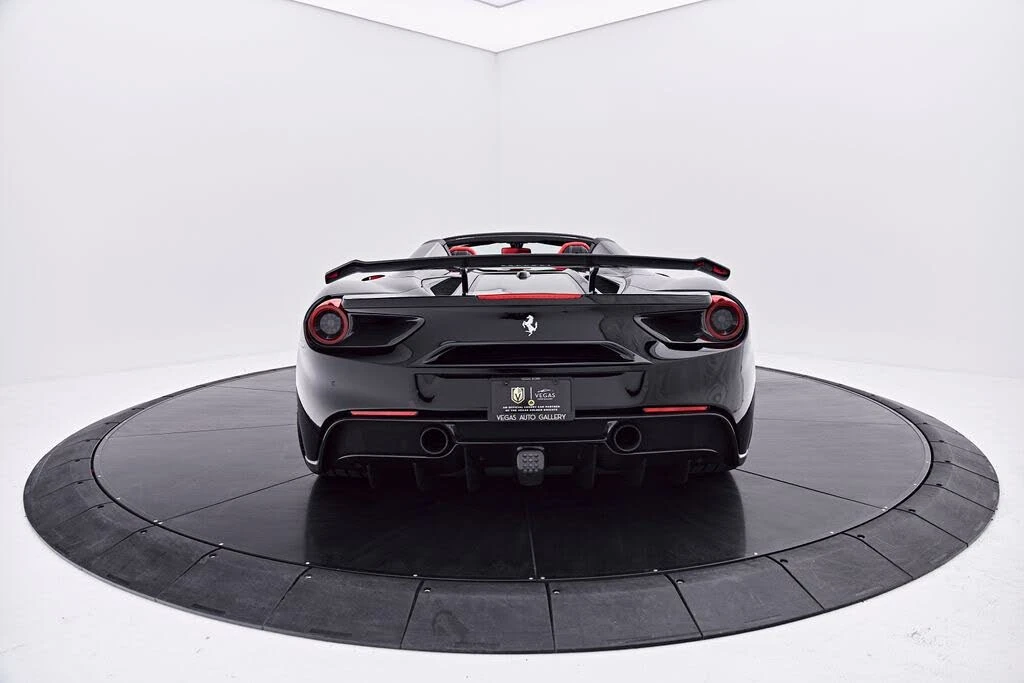 2018 Ferrari 488 Spider - Image 23 of 31