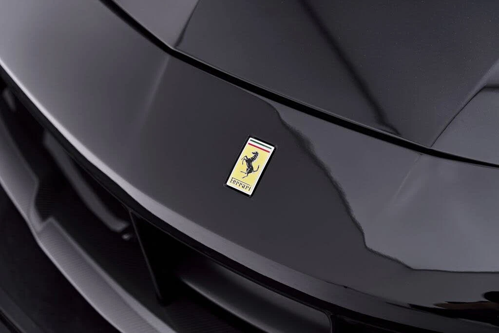 2018 Ferrari 488 Spider - Image 31 of 31