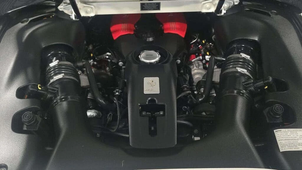2018 Ferrari 488 Spider - Image 19 of 31