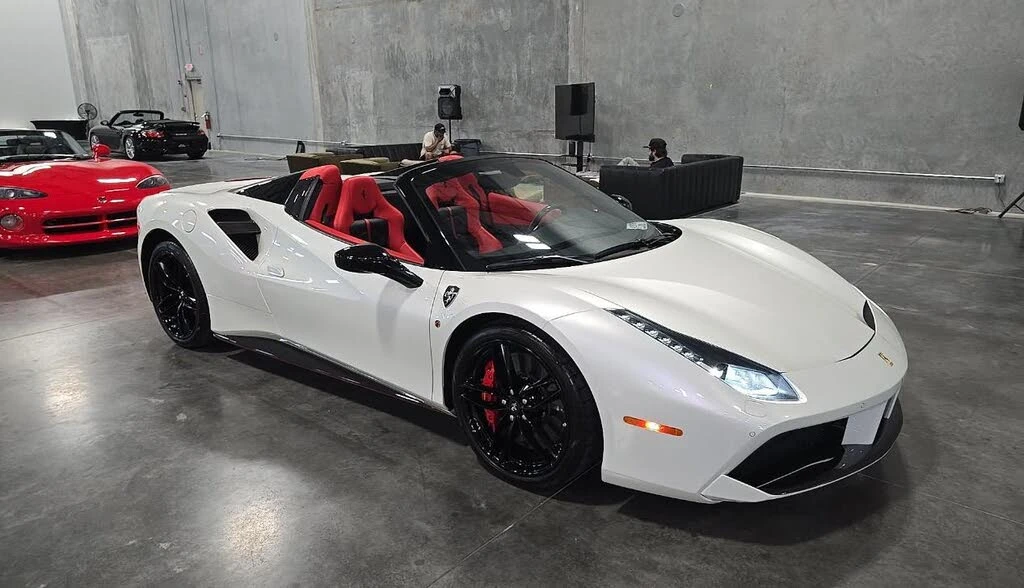 2018 Ferrari 488 Spider - Image 6 of 31