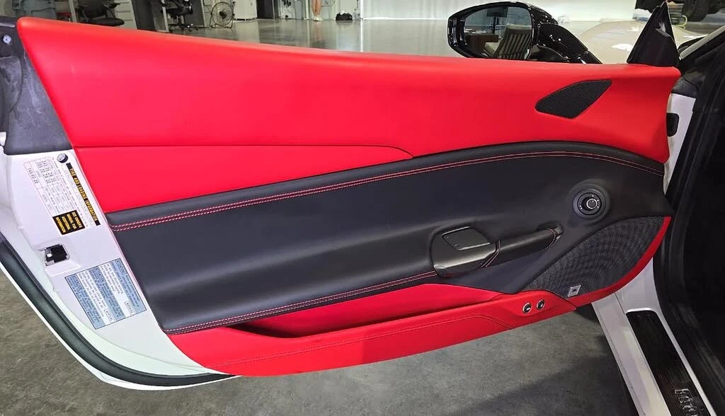 2018 Ferrari 488 Spider - Image 15 of 31