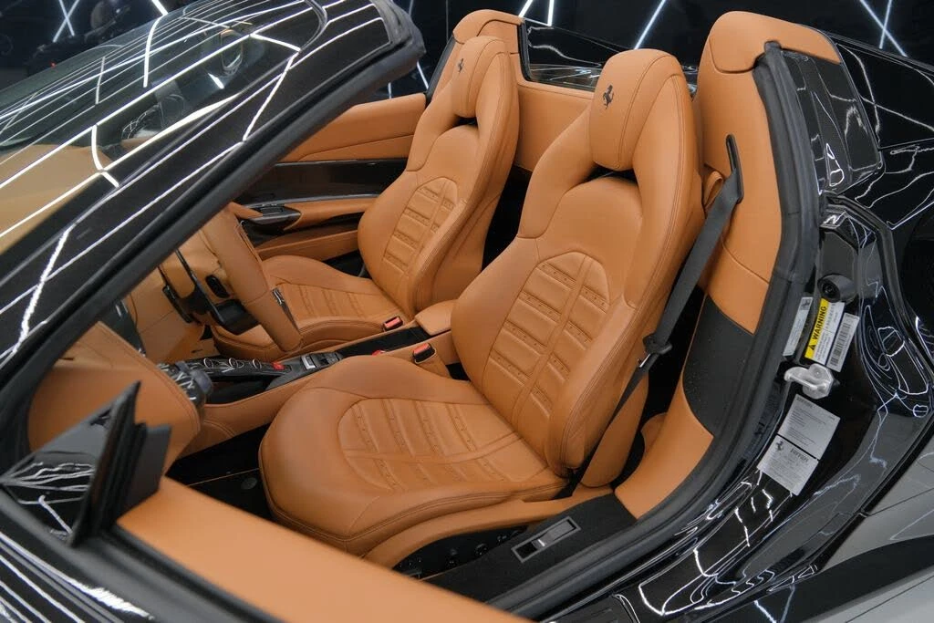 2018 Ferrari 488 Spider - Image 23 of 31