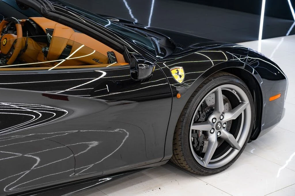 2018 Ferrari 488 Spider - Image 11 of 31