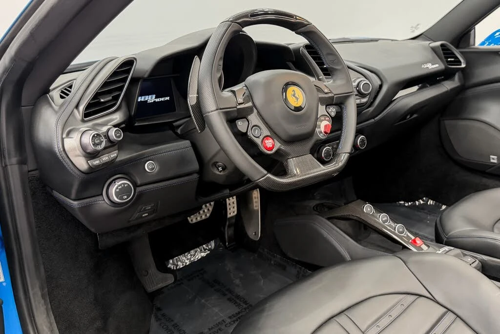 2018 Ferrari 488 Spider - Image 13 of 31