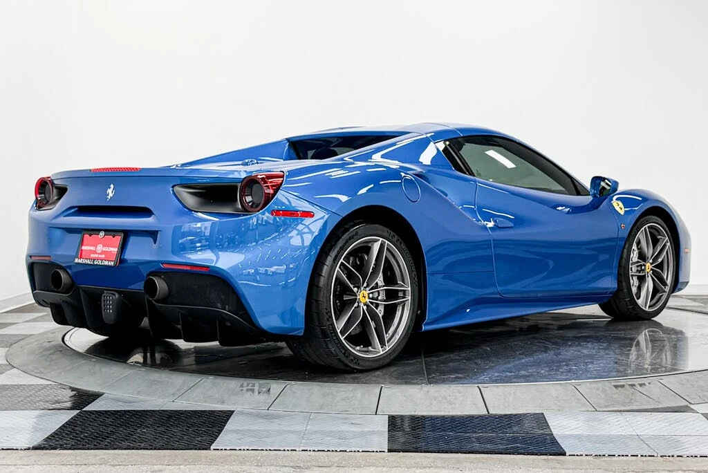 2018 Ferrari 488 Spider - Image 9 of 31