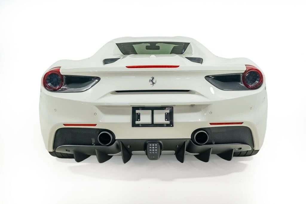 2018 Ferrari 488 Spider - Image 8 of 31