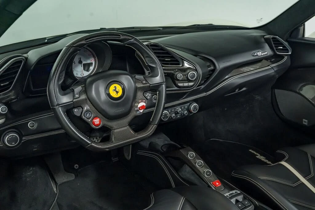 2018 Ferrari 488 Spider - Image 30 of 31