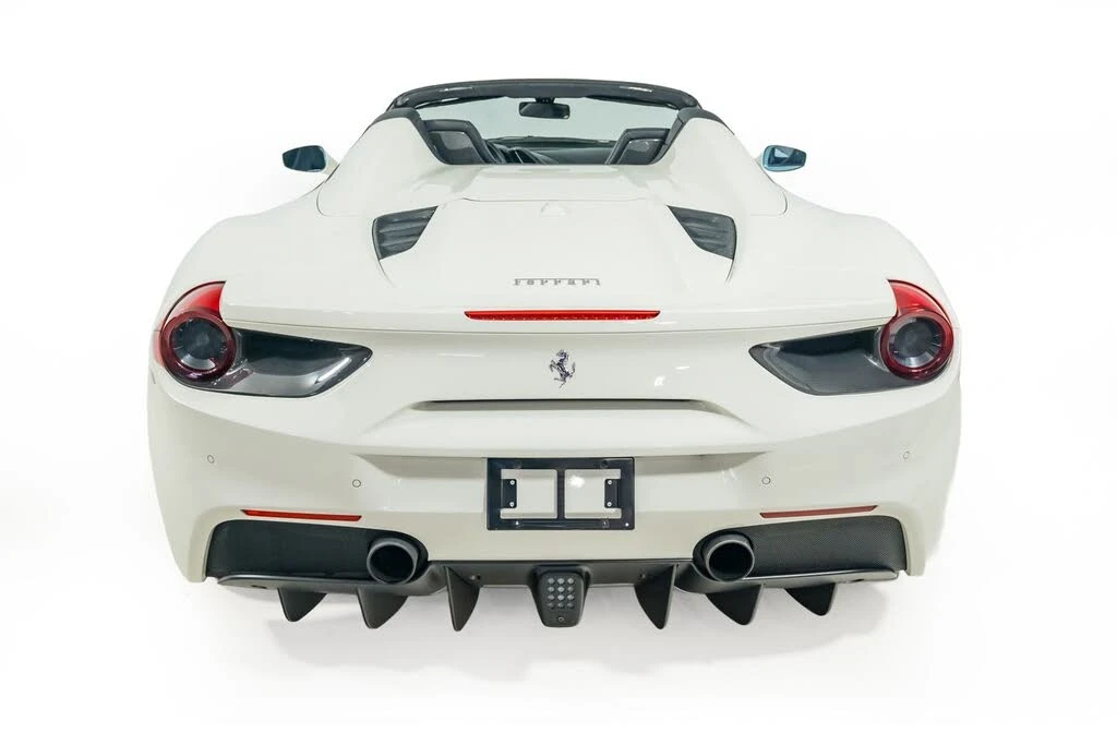2018 Ferrari 488 Spider - Image 17 of 31