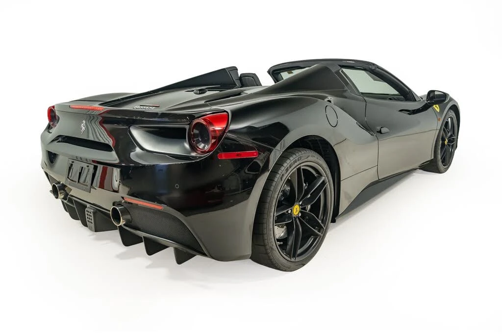 2018 Ferrari 488 Spider - Image 19 of 31