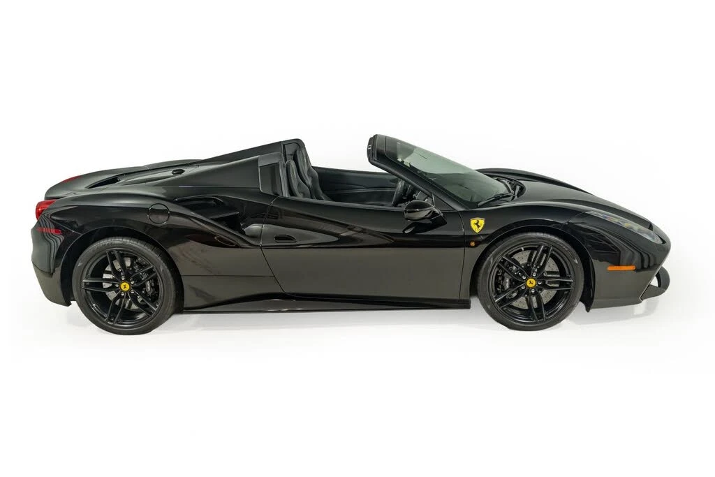 2018 Ferrari 488 Spider - Image 20 of 31