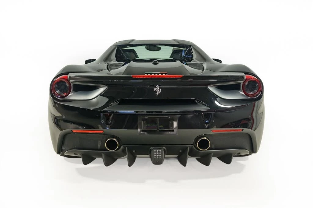 2018 Ferrari 488 Spider - Image 8 of 31
