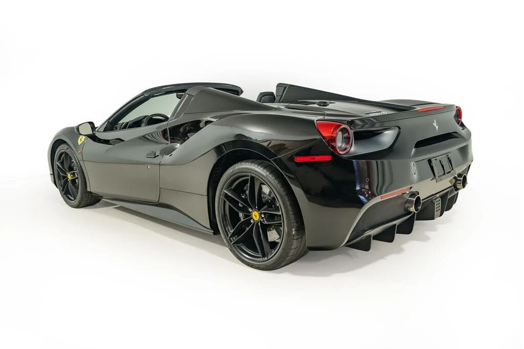 2018 Ferrari 488 Spider - Image 16 of 31