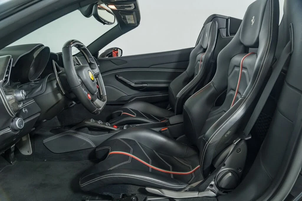 2018 Ferrari 488 Spider - Image 27 of 31