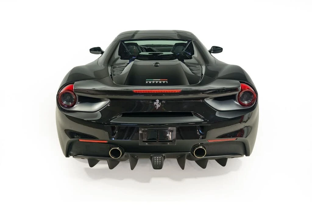 2018 Ferrari 488 Spider - Image 7 of 31