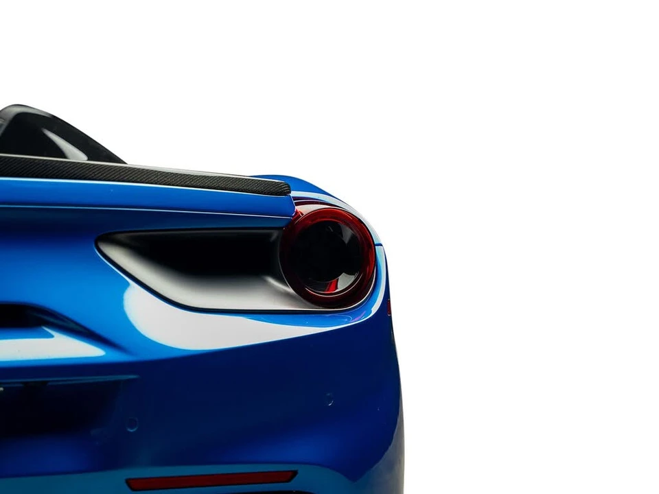 2018 Ferrari 488 Spider - Image 15 of 31
