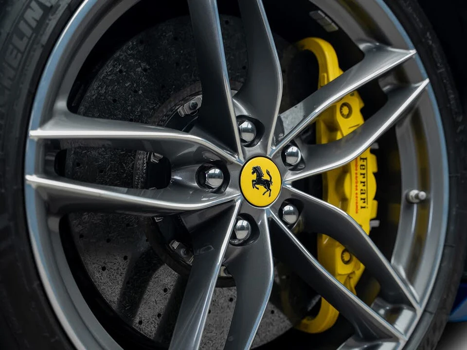2018 Ferrari 488 Spider - Image 26 of 31