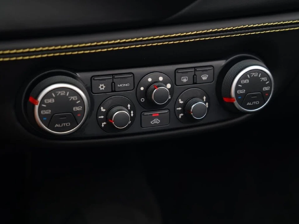 2018 Ferrari 488 Spider - Image 30 of 31