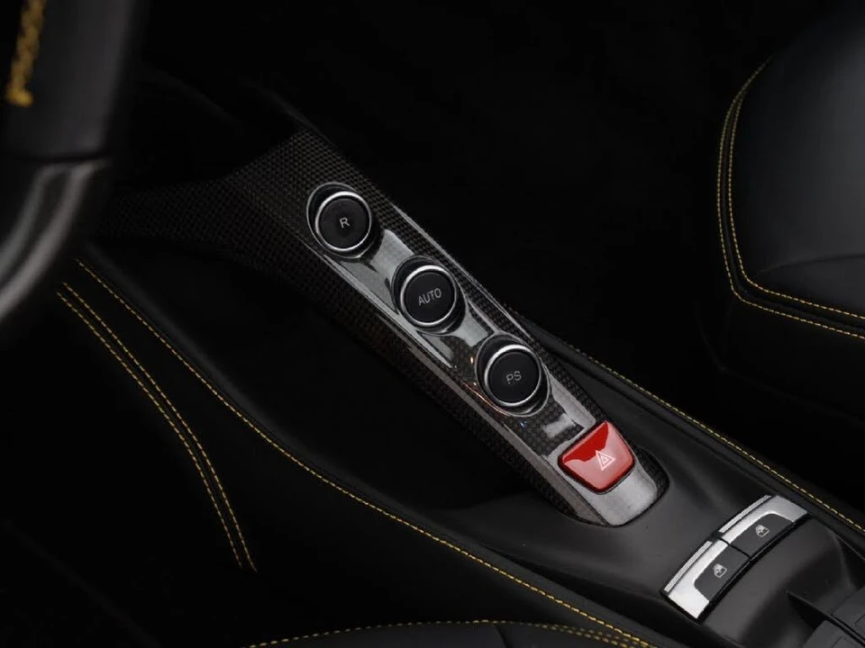 2018 Ferrari 488 Spider - Image 16 of 31