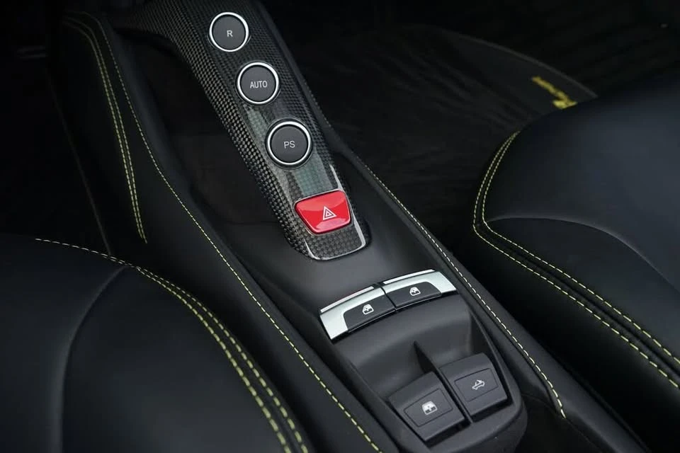 2018 Ferrari 488 Spider - Image 10 of 20