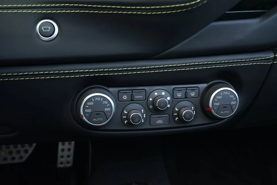 2018 Ferrari 488 Spider - Image 9 of 20