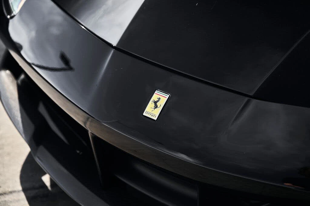 2018 Ferrari 488 Spider - Image 8 of 31