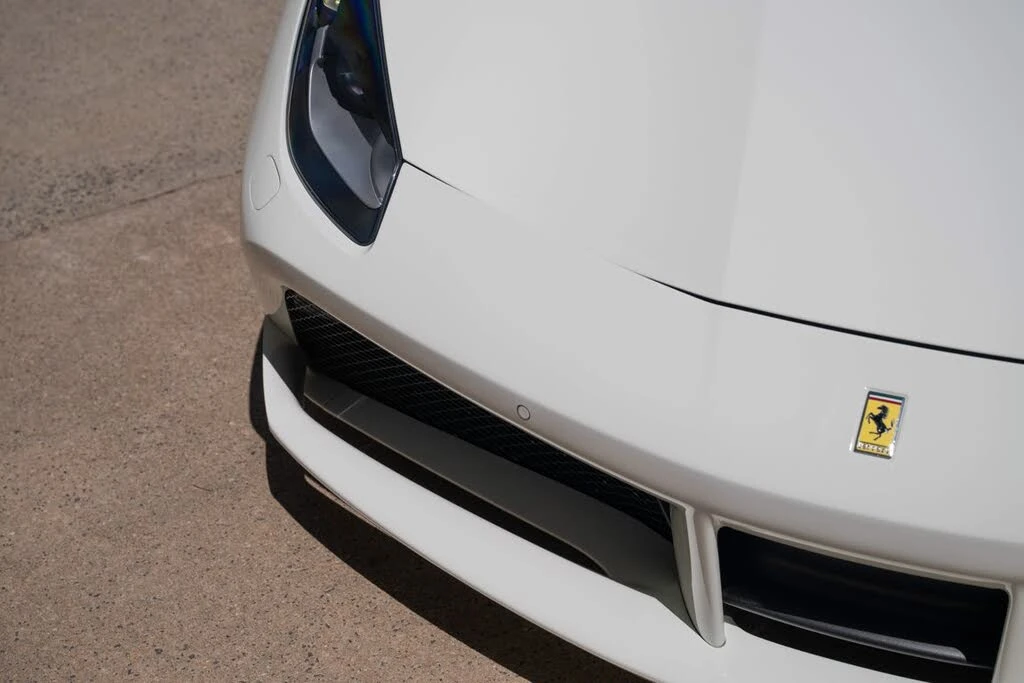 2018 Ferrari 488 Spider - Image 11 of 31