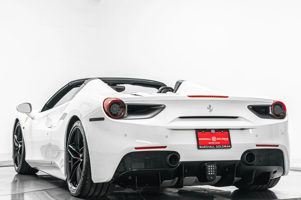2018 Ferrari 488 Spider - Image 7 of 31
