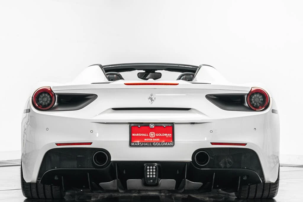 2018 Ferrari 488 Spider - Image 8 of 31
