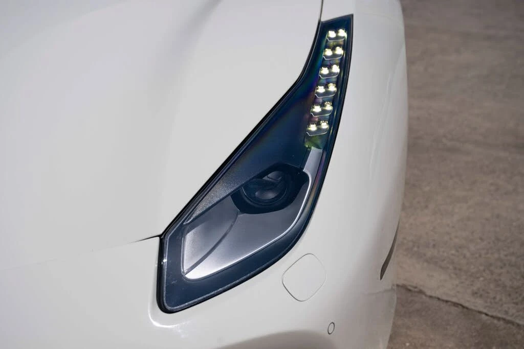 2018 Ferrari 488 Spider - Image 14 of 31