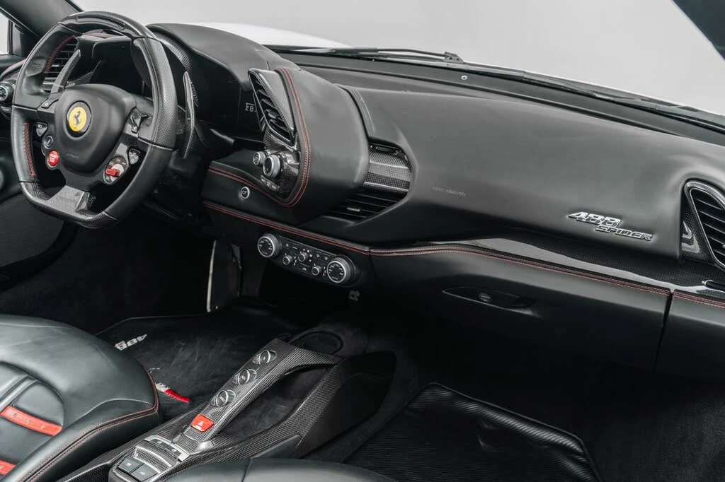 2018 Ferrari 488 Spider - Image 14 of 31