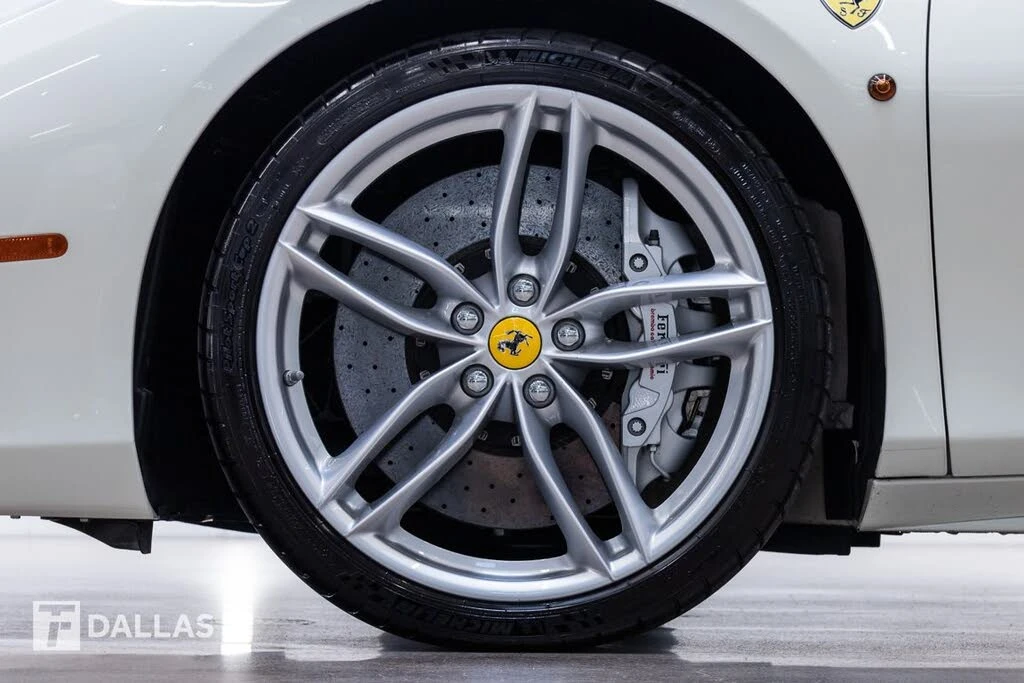 2018 Ferrari 488 Spider - Image 3 of 31