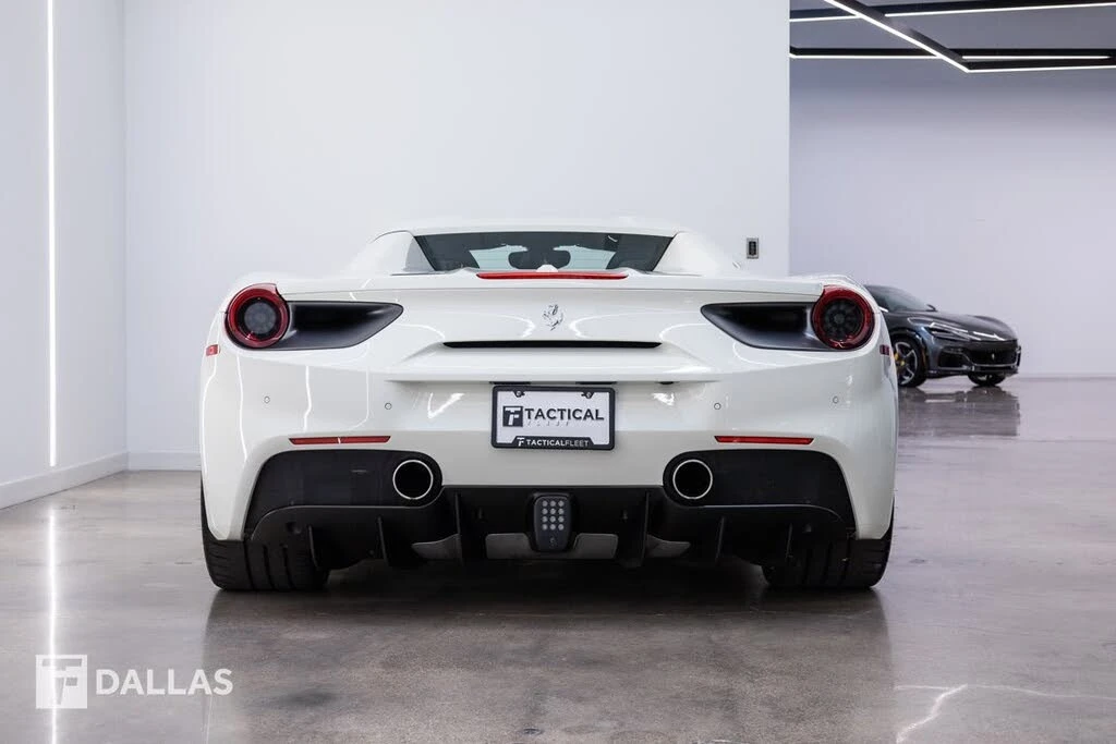 2018 Ferrari 488 Spider - Image 9 of 31