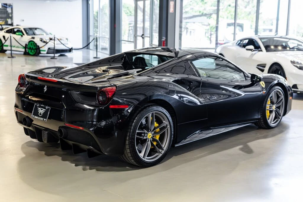 2018 Ferrari 488 Spider - Image 6 of 31