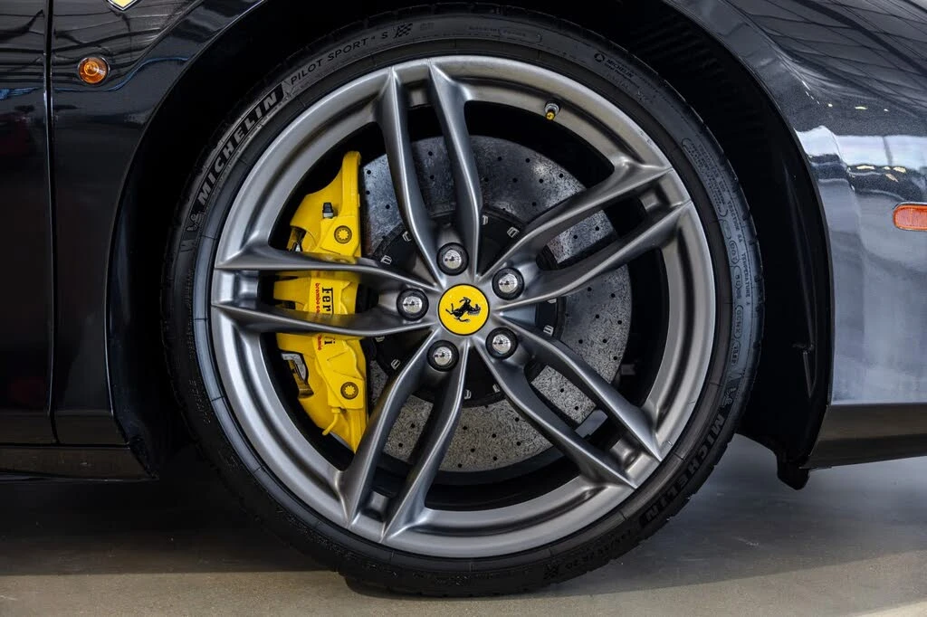 2018 Ferrari 488 Spider - Image 27 of 31