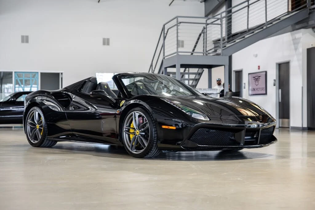 2018 Ferrari 488 Spider - Image 12 of 31