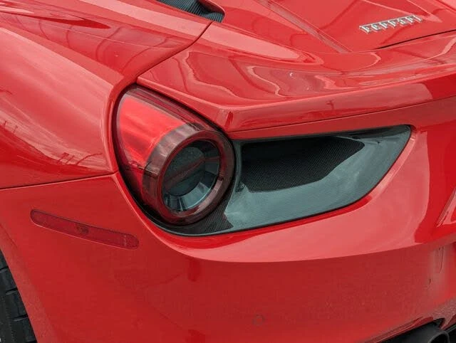 2018 Ferrari 488 Spider - Image 13 of 31