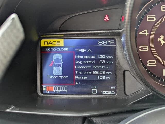 2018 Ferrari 488 Spider - Image 31 of 31