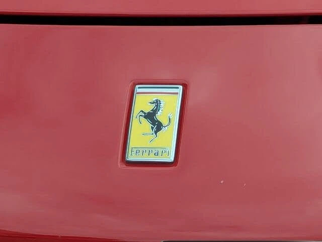 2018 Ferrari 488 Spider - Image 17 of 31