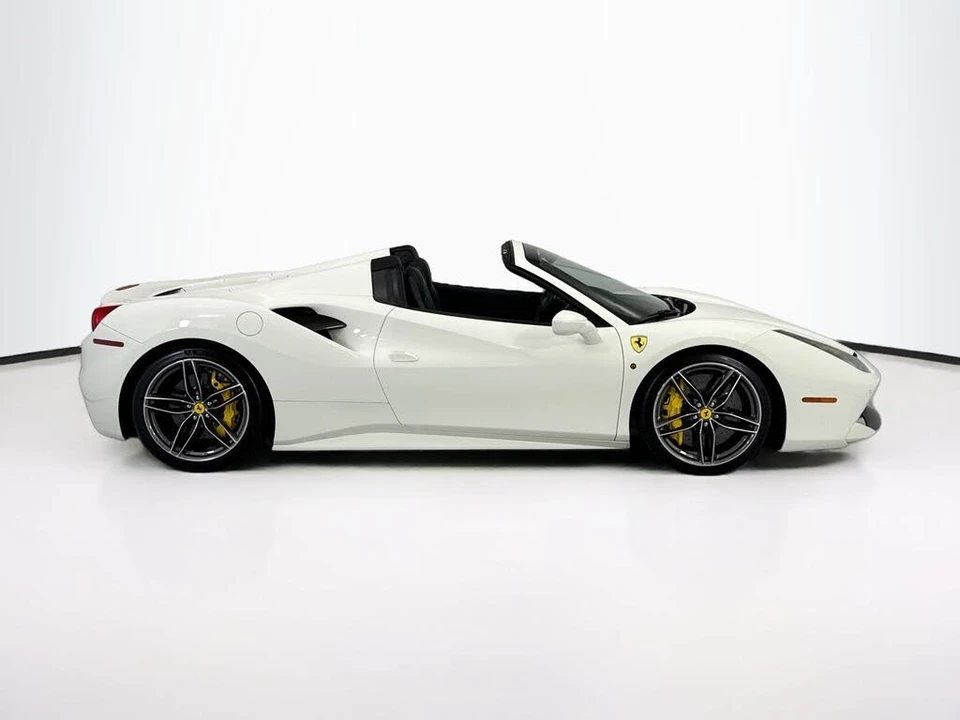 2018 Ferrari 488 Spider - Image 4 of 31