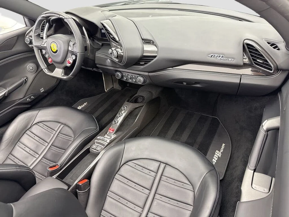 2018 Ferrari 488 Spider - Image 25 of 31