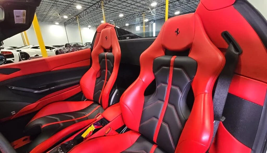 2018 Ferrari 488 Spider - Image 11 of 31