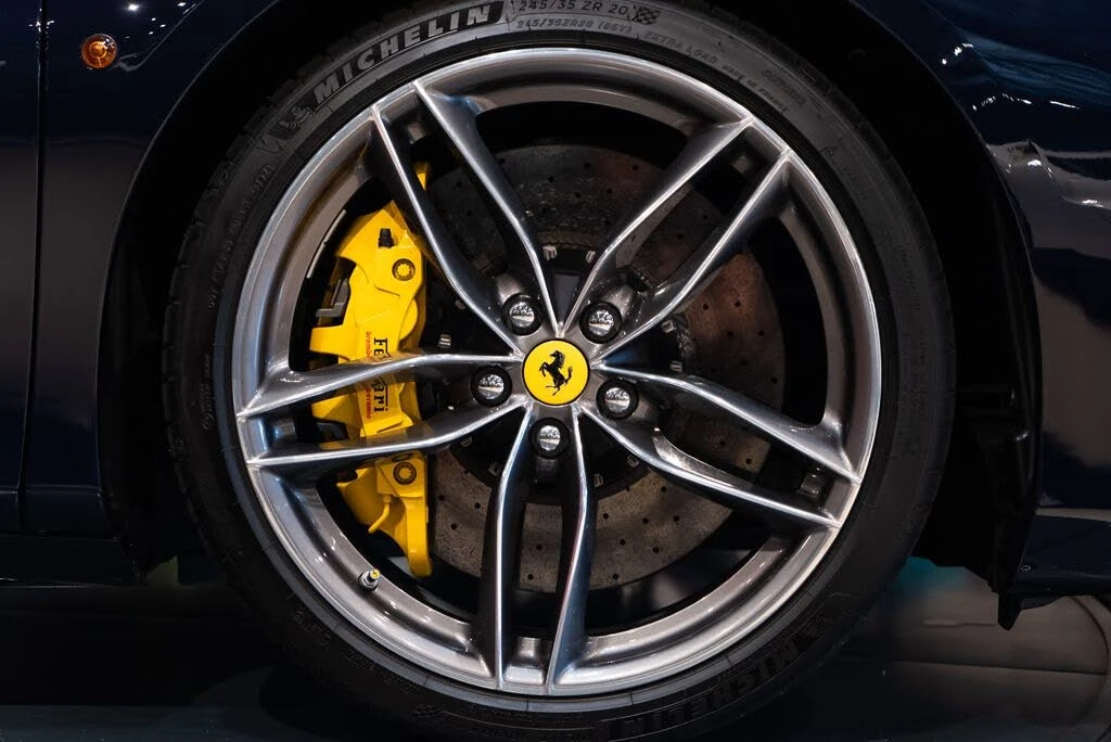 2018 Ferrari 488 Spider - Image 16 of 31