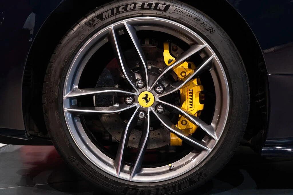 2018 Ferrari 488 Spider - Image 15 of 31