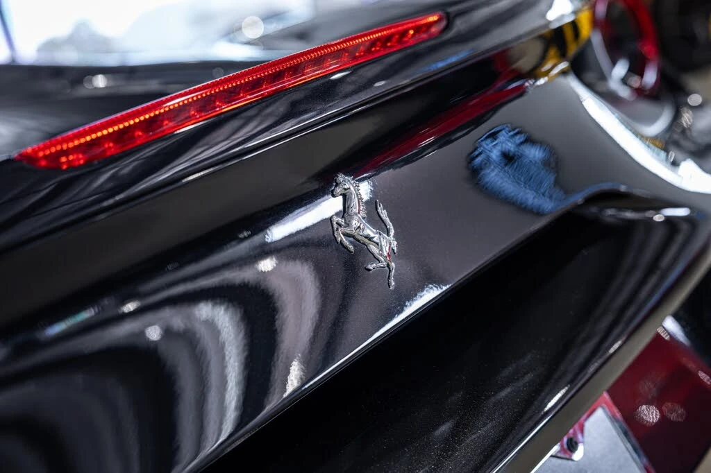 2018 Ferrari 488 Spider - Image 25 of 31